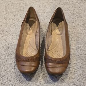 Life Stride Brown Leather Flats SZ 6.5